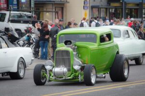 Saturday Cruise-98